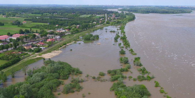 Płock Alarm przeciwpowodziowy odwołany Coraz niższy poziom Wisły