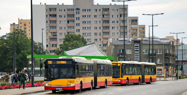 Komunikacja miejska w Warszawie w długi weekend Sprawdź zmiany