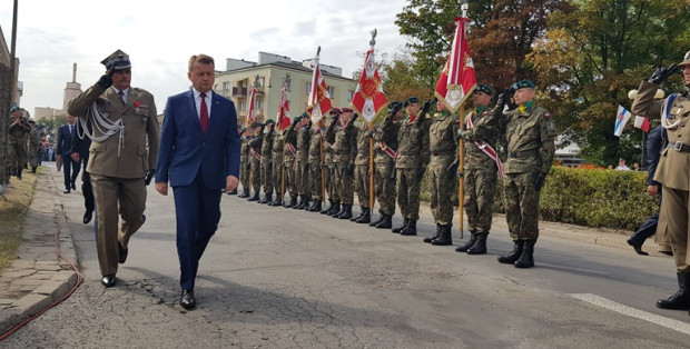 Nowa Dywizja Wojska Polskiego Z Siedzibą W Siedlcach. Blisko 10 Tysięcy ...