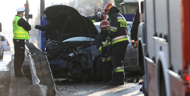 Tragiczny Wypadek W Warszawie. Kierowca Potrącił Dwoje Pieszych ...